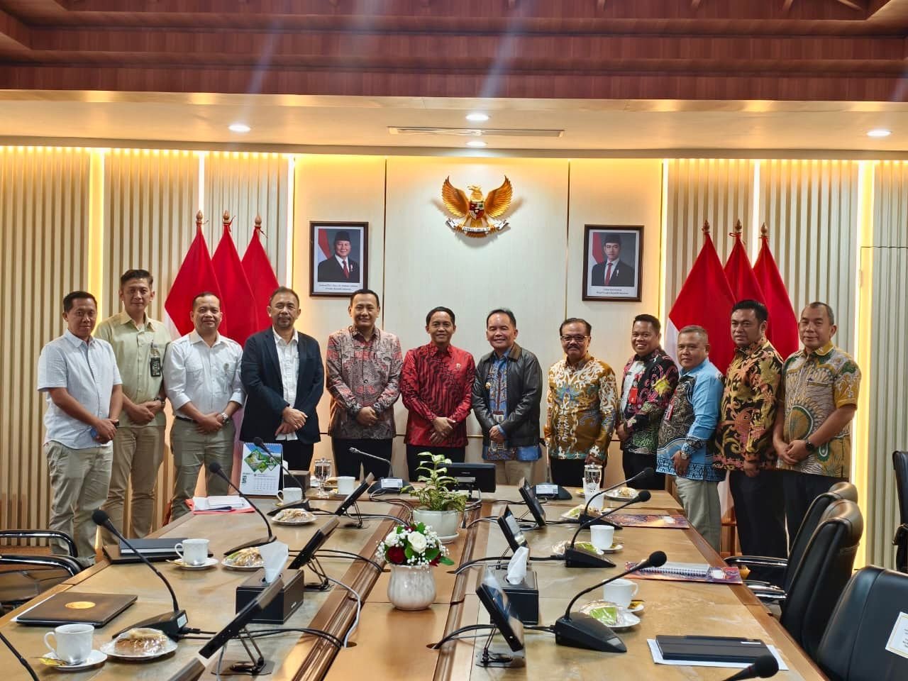 Bahas DBH-DR hingga Antisipasi Karhutla, Gubernur Kalteng Bertemu Menteri Kehutanan