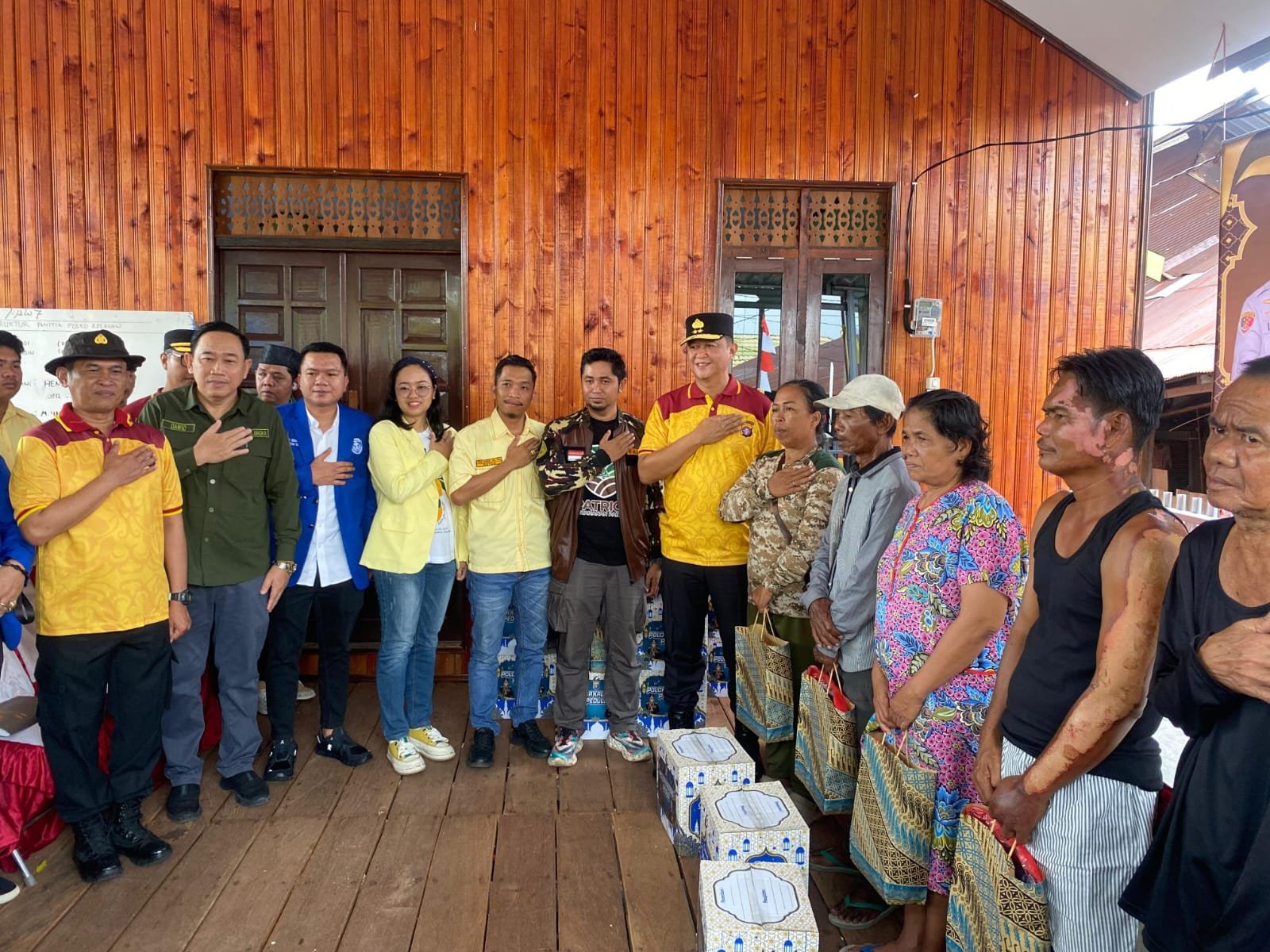 Solidaritas Lintas Iman Menguat Usai Kebakaran di Mendawai