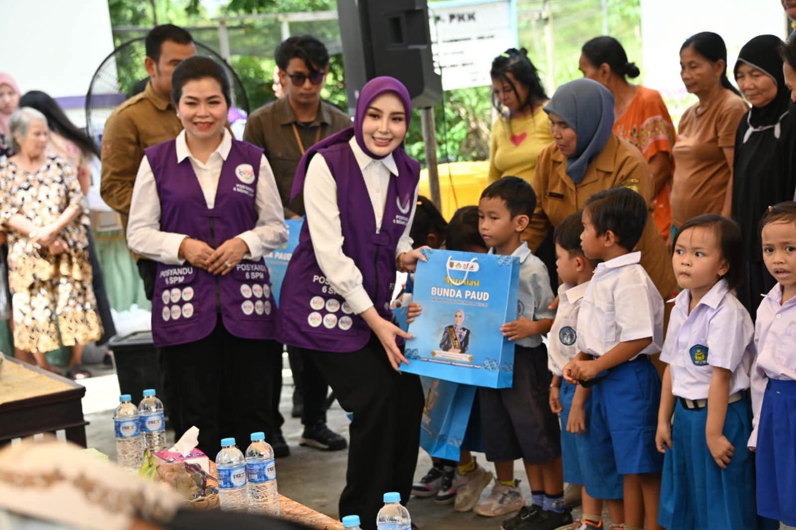 Ketua TP PKK Kalteng Dorong Optimalisasi Posyandu 6 Bidang SPM di Gunung Mas