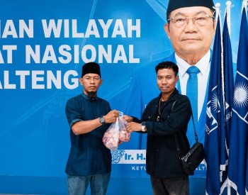 PAN Kalteng Salurkan 500 Paket Daging Kurban untuk Warga Palangka Raya