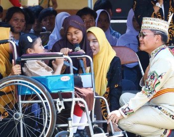 Gubernur Pastikan Pendidikan Anak Kalteng Tak Terhambat Biaya