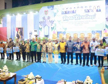 Pemprov Kalteng Percepat Pemerataan Internet, Ratusan Perangkat Starlink Disalurkan ke Daerah